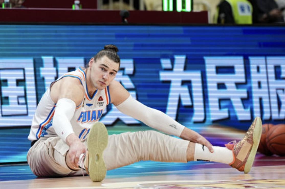 防守球员们